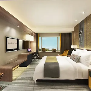 Royal Plaza Kina
